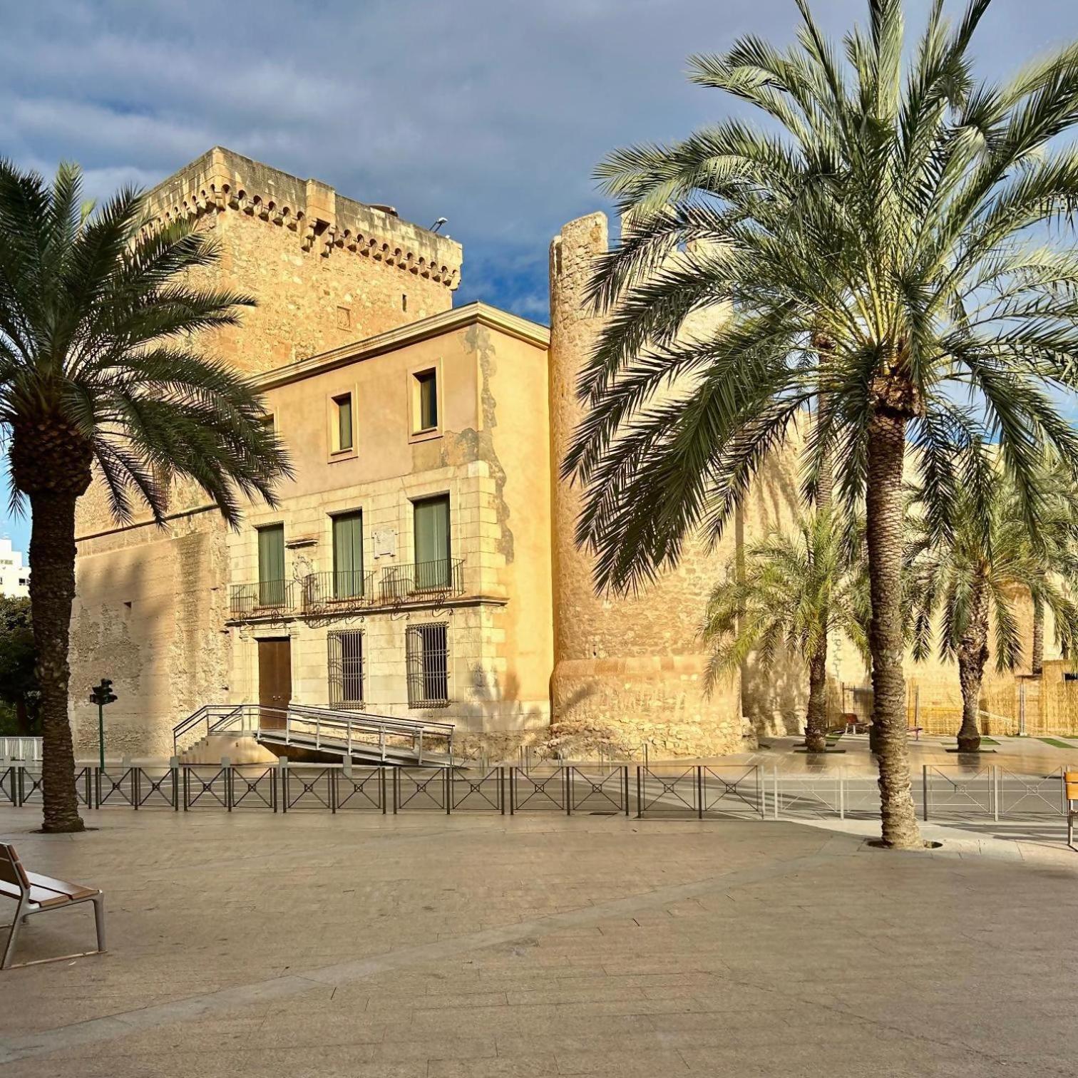 Sol Mediterraneo Palm City Elche Exterior photo